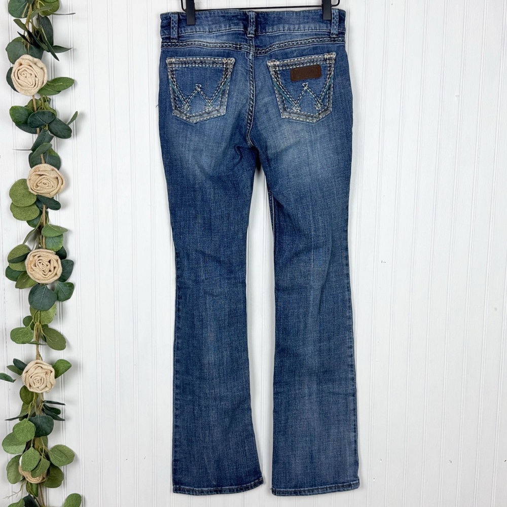 WRANGLER Boot Cut Jeans - Picture 6 of 9
